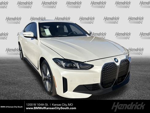 Used 2025 BMW i4 xDrive40i w/ Premium Package AWD/4WD image 1