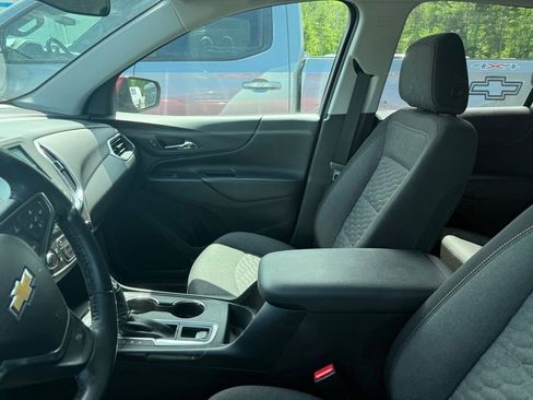 Used 2018 Chevrolet Equinox LT AWD/4WD image 21
