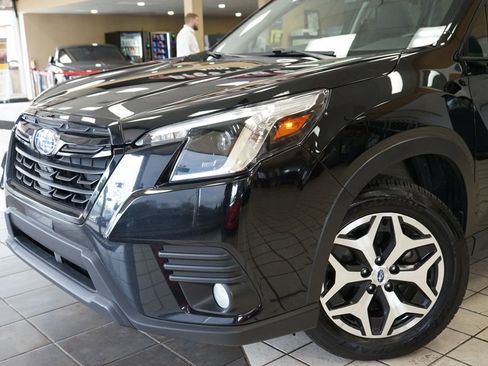 Used 2023 Subaru Forester Premium AWD/4WD image 21