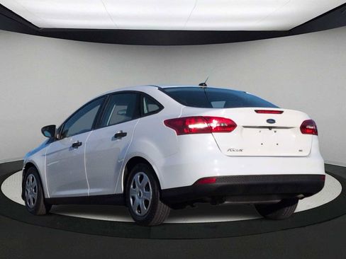 Used 2015 Ford Focus S image 6