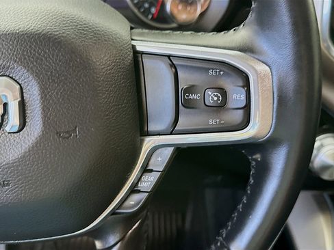 Used 2022 RAM 1500 Laramie AWD/4WD image 27