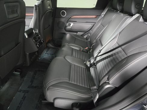 New 2026 Land Rover Discovery Dynamic SE AWD/4WD image 5