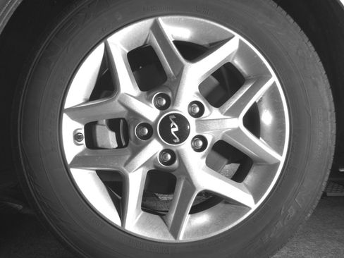 Used 2025 Kia Soul LX w/ LX Technology Package image 12