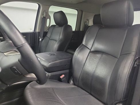 Used 2018 RAM 2500 Laramie w/ Sport Appearance Group AWD/4WD image 23
