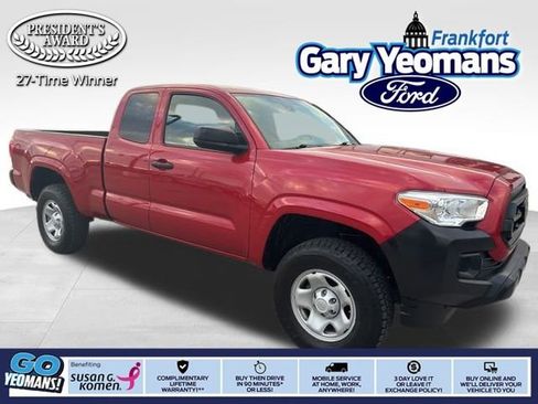 Used 2023 Toyota Tacoma SR image 1
