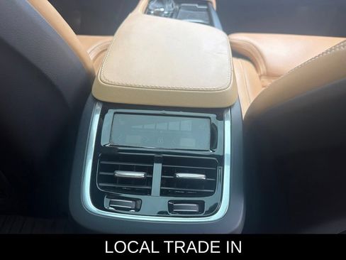 Used 2022 Volvo XC90 T6 Inscription w/ Lounge Package AWD/4WD image 14