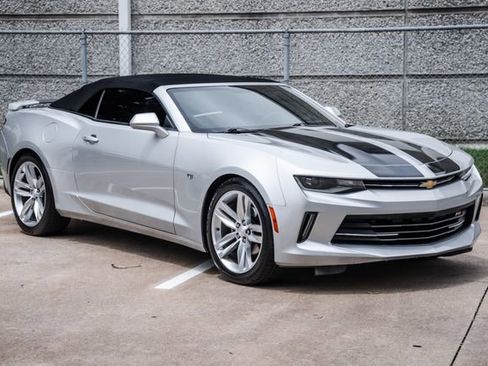 Used 2016 Chevrolet Camaro LT RWD image 36