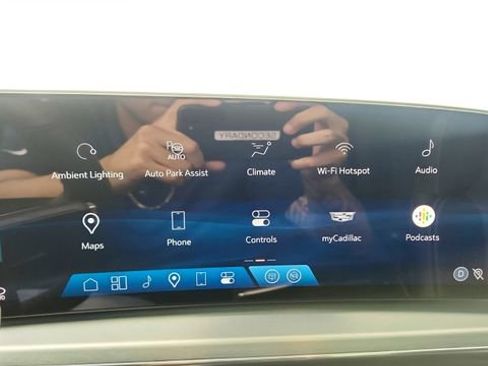 Used 2025 Cadillac Lyriq Sport AWD/4WD image 49
