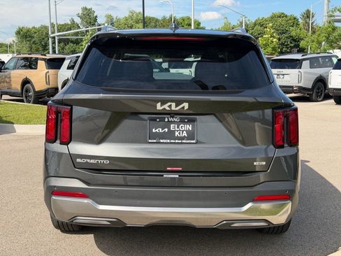 Used 2025 Kia Sorento EX w/ EX Panoramic Sunroof Package AWD/4WD image 4