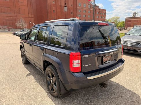 Used 2016 Jeep Patriot High Altitude AWD/4WD image 4