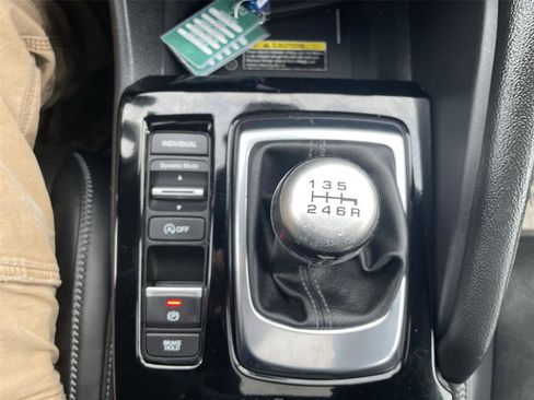 Used 2023 Acura Integra A-Spec image 31