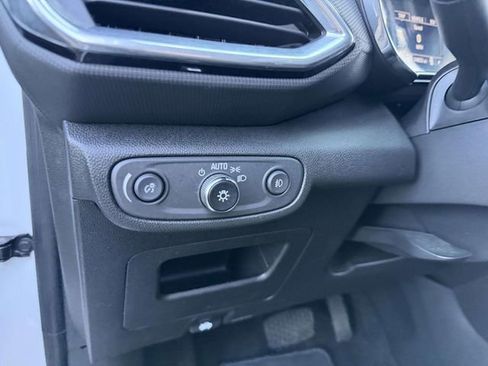 Certified 2023 Chevrolet TrailBlazer LT w/ Convenience Package image 17