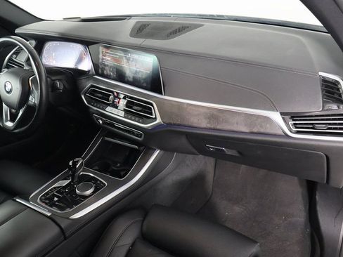 Used 2023 BMW X5 xDrive40i AWD/4WD image 8