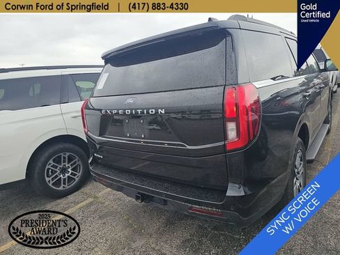 Used 2025 Ford Expedition Active AWD/4WD image 9