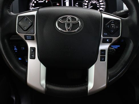 Used 2021 Toyota Tundra SR5 w/ SR5 Leather Package AWD/4WD image 25