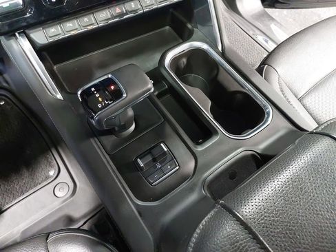 Used 2023 GMC Sierra 1500 Denali w/ Denali Reserve Package AWD/4WD image 26