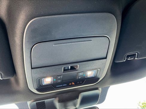 Used 2022 Ford F150 XLT w/ Equipment Group 302A High image 18