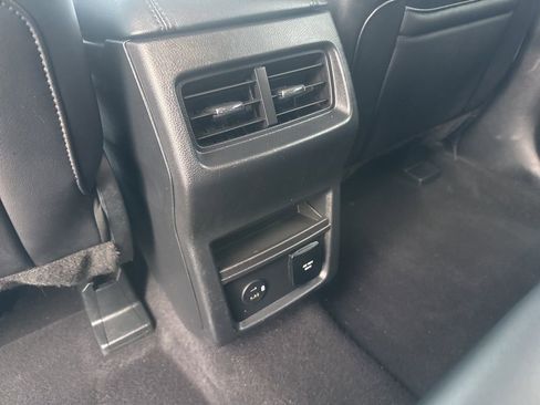 Certified 2022 Ford Edge SEL w/ Convenience Package image 32