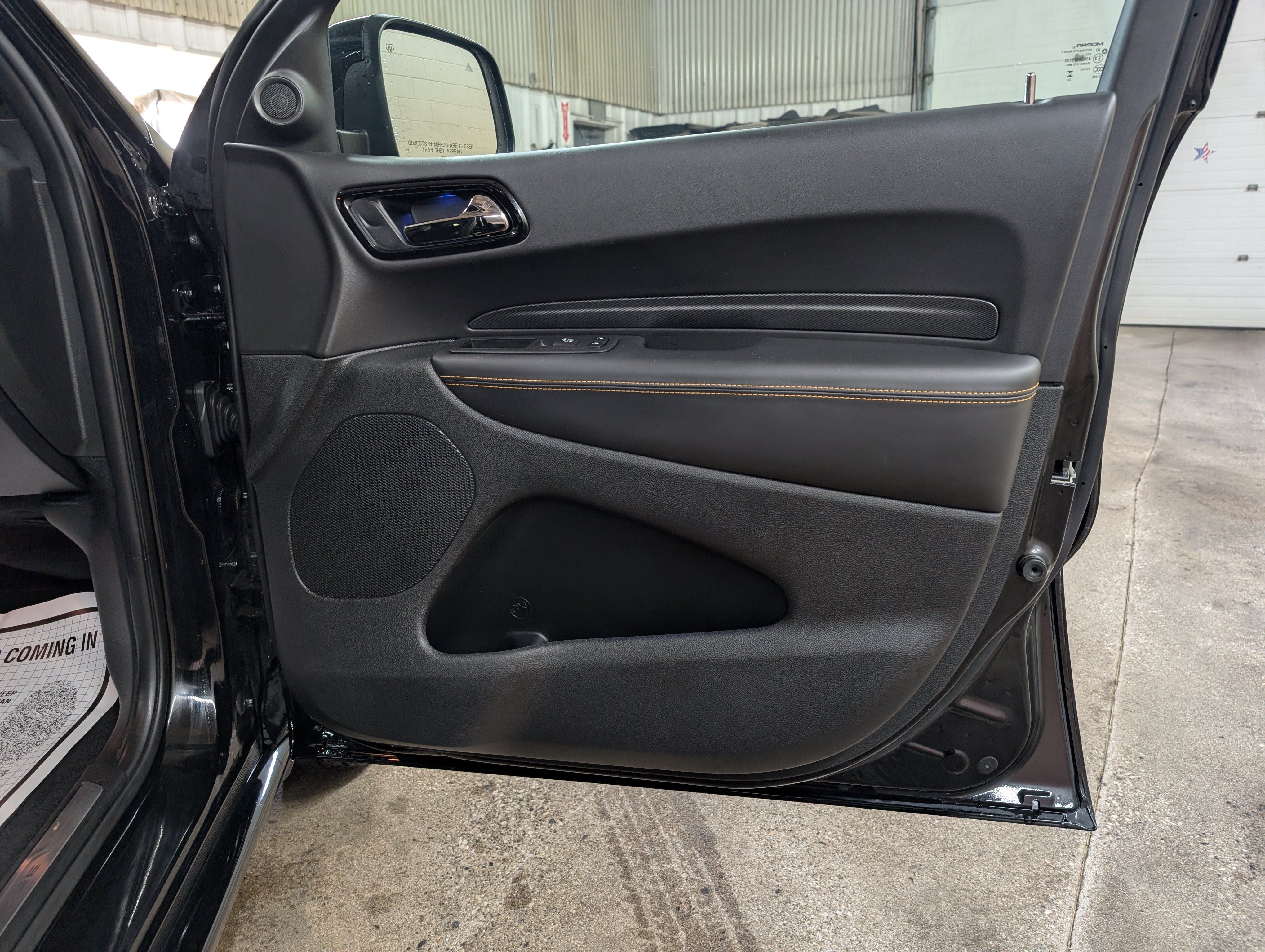 Used 2023 Dodge Durango R/T AWD/4WD image 4