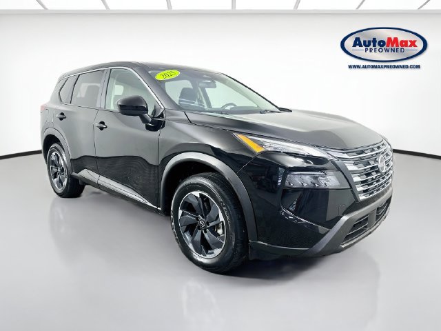 Used 2025 Nissan Rogue SV AWD/4WD image 1