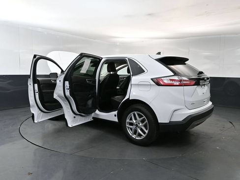 Used 2023 Ford Edge SEL w/ Convenience Package AWD/4WD image 28