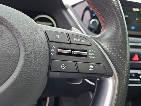 Used 2021 Hyundai Sonata SEL Plus w/ Tech Package image 27