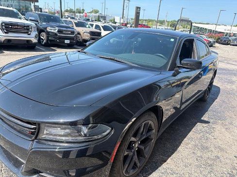 Used 2021 Dodge Charger SXT w/ Blacktop Package RWD image 1