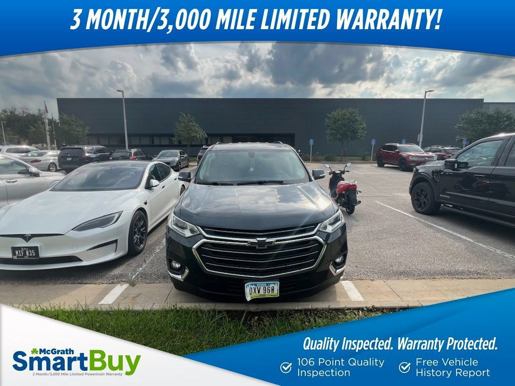 Used 2021 Chevrolet Traverse LT AWD/4WD image 1