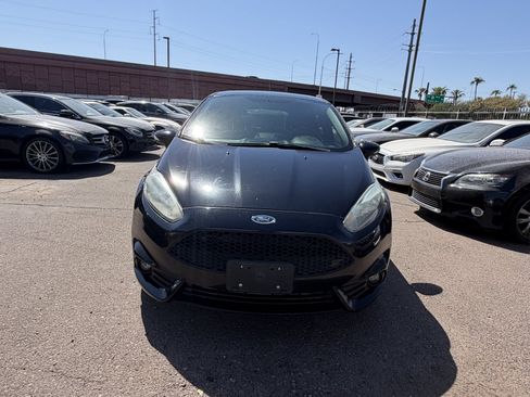 Used 2018 Ford Fiesta ST FWD image 2