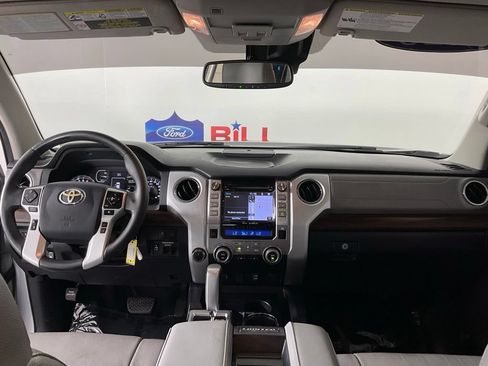 Used 2018 Toyota Tundra Limited AWD/4WD image 18