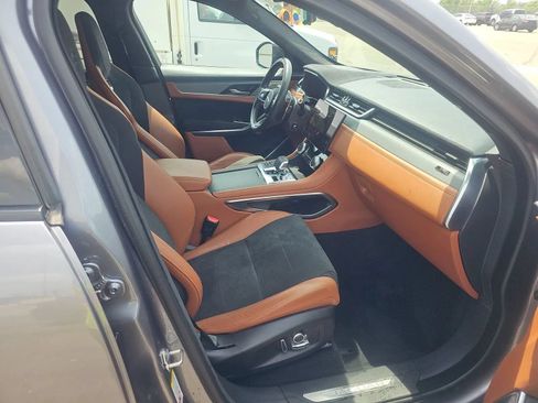 Used 2022 Jaguar F-PACE SVR AWD/4WD image 9