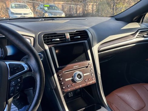 Used 2019 Ford Fusion Energi Titanium image 12