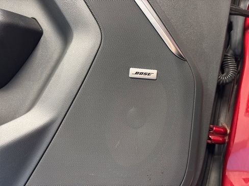 Used 2022 GMC Yukon Denali image 32