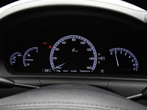 Used 2014 Mercedes-Benz CL 550 4MATIC image 15