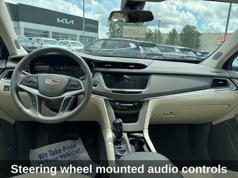 Used 2020 Cadillac XT5 Premium Luxury FWD image 14