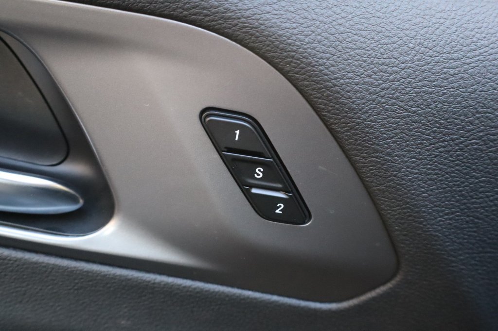 Used 2026 Chrysler Pacifica Select FWD image 22