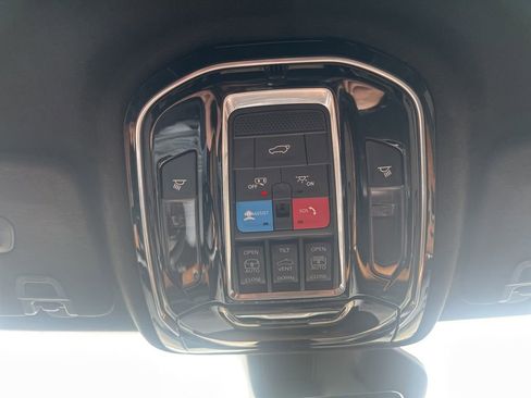 Used 2021 Jeep Grand Cherokee L Summit image 27