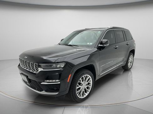Used 2023 Jeep Grand Cherokee Summit AWD/4WD image 6