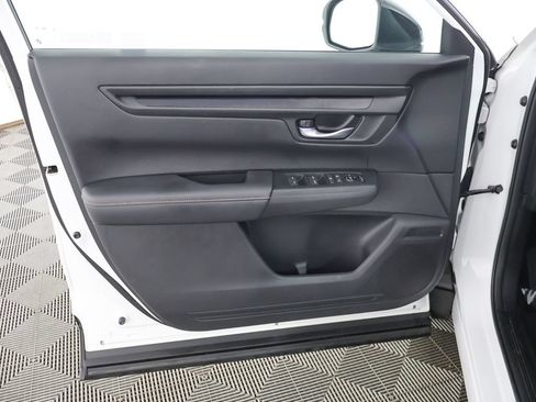 Used 2024 Honda CR-V Sport image 23
