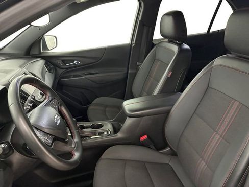 Used 2023 Chevrolet Equinox RS image 12