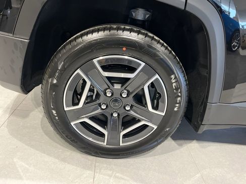 New 2026 Jeep Cherokee Limited image 23