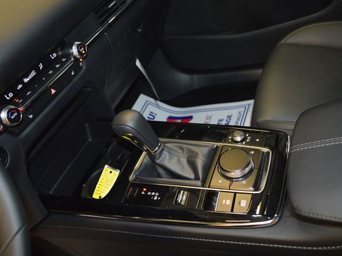 New 2025 MAZDA CX-30 AWD 2.5 S w/ Preferred Package image 20