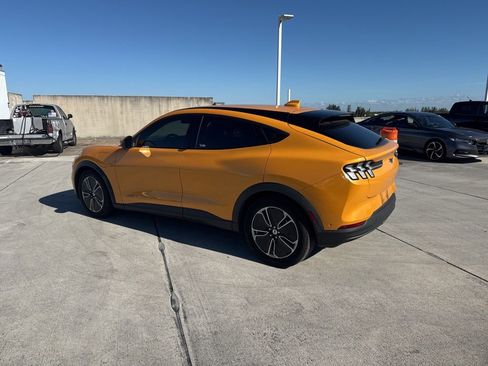 Used 2022 Ford Mustang Mach-E Select w/ Comfort/Technology Package image 7