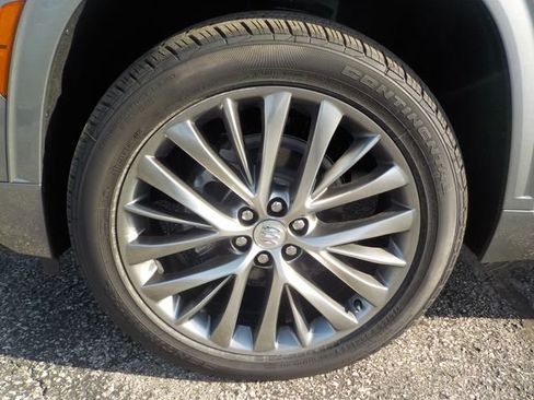 New 2026 Buick Enclave Avenir w/ Super Cruise Package AWD/4WD image 9