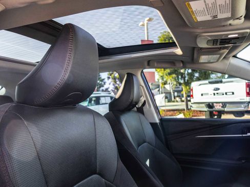 Used 2025 Toyota Camry XLE image 17