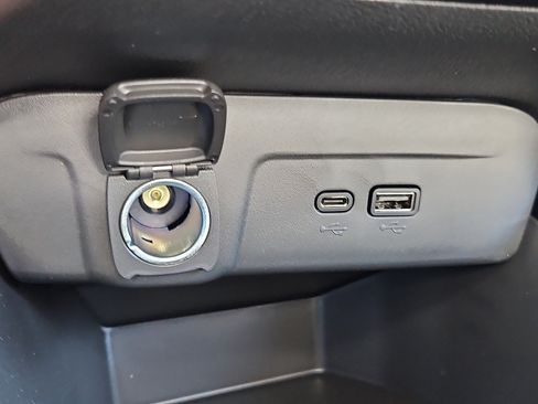 New 2026 Chevrolet Trax ACTIV w/ Driver Confidence Package FWD image 17