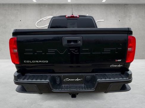Used 2022 Chevrolet Colorado LT w/ Safety Package image 15