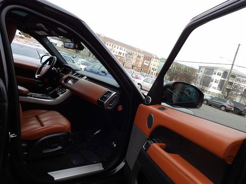 Used 2015 Land Rover Range Rover Sport Supercharged image 14