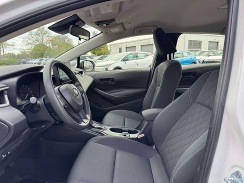 Used 2023 Toyota Corolla LE FWD image 16