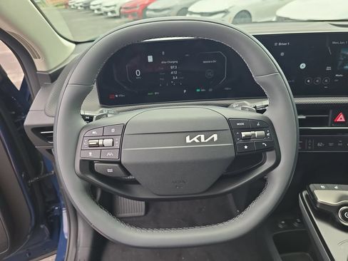 New 2026 Kia EV6 Wind RWD image 29